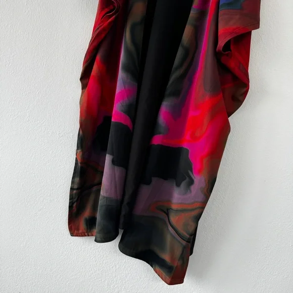 Pink Liquid Swirl Kimono - Picture 6 of 9